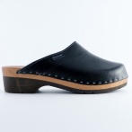 Czarne chodaki damskie medyczne Naturfeet PREMIUM – skóra naturalna, wkładka drewniana, amortyzacja PU MK1BL