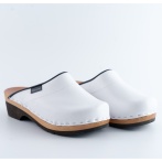 Białe chodaki medyczne Naturfeet PREMIUM – skóra naturalna, drewniana wkładka, amortyzacja PU MK1WH