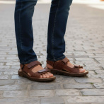 Skórzane sandały męskie brązowe – wygodne sandały letnie z regulowanymi paskami Naturfeet SM1BR