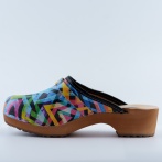 Artystyczne klapki na drewnianej podeszwie NATURFEET Kolorowe drewniaki damskie DKC6PC zakryte
