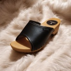 Drewniaki damskie NATURFEET czarne – skórzane klapki na drewnianej podeszwie - Piękno i Elegancja DKO2BL