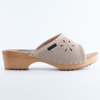 Klapki damskie Naturfeet DKO3BE z beżowej skóry naturalnej – wygodne drewniaki z wycięciem - Piękno i Styl