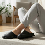 Damskie Klapki Naturfeet KKC1BL ze Skóry Naturalnej – Komfort, Styl i Oddychalność Czarne