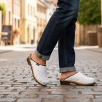 Męskie chodaki medyczne Naturfeet PREMIUM – skórzane klapki perforowane z drewnianą wkładką i amortyzacją PU MM2WH