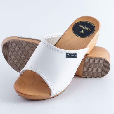 Drewniaki damskie NATURFEET DKO2WH białe – skórzane klapki na drewnianej podeszwie - Piękno i Elegancja