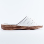 Skórzane damskie klapki Naturfeet KKO2WH białe przewiewne – komfort i elegancja