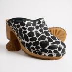 Damskie chodaki Naturfeet DH6CO z naturalnej skóry w krowie łatki – drewniaki na wysokim obcasie