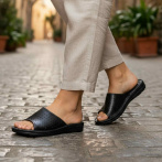 Skórzane damskie klapki Naturfeet KKO2BL czarne przewiewne – komfort i elegancja