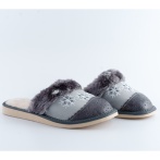 Damskie kapcie zimowe Naturfeet PKW5GR szare – skóra naturalna z haftem futerko i lekka podeszwa