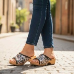 Artystyczne klapki na drewnianej podeszwie NATURFEET Kolorowe drewniaki damskie DKO6PA