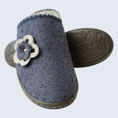 Damskie kapcie z naturalnego filcu wełnianego z kwiatkiem – Naturfeet PBK4NV Granatowe Bambosze Premium